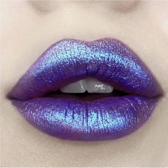 Kat Von D Other - Kat Von D Everlasting Glimmer Veil Lipstick 'Starflyer' NIB 100% Authentic